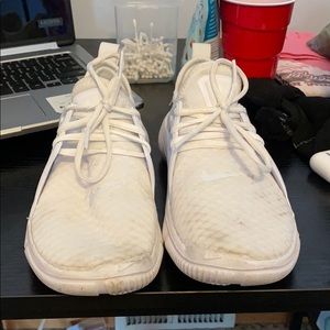 Nike tennis shoes